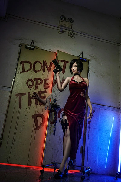  full size gamelady doll standing