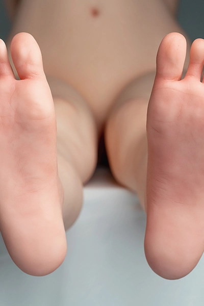  168cm silicone lovedoll foot detail