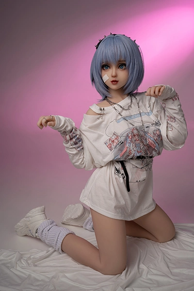  real cute sexdoll kneeling