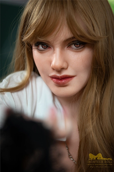  blonde sexy realdoll face detail